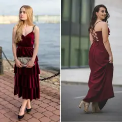 Eleganckie dodatki do bordowej sukienki na wesele: kopertówka i szpilki lub sandałki na obcasie.