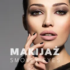Delikatny makijaż smoky eyes podkreśla spojrzenie. Kobieta zmysłowo dotyka twarzy.