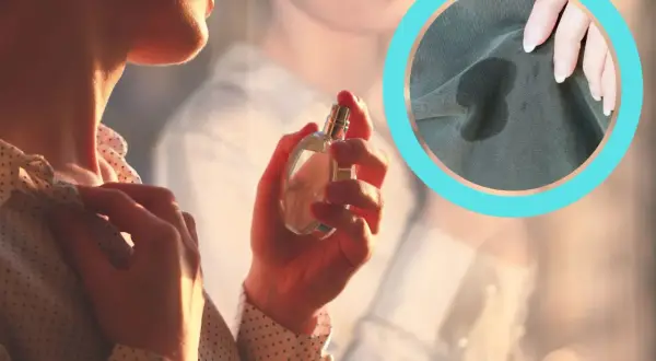 Kobieta aplikuje perfumy, a na tkaninie widoczne są ciemne plamy po perfumach.