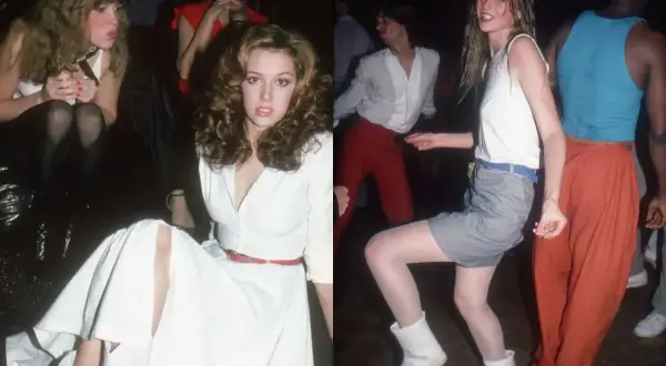 Impreza w stylu lat 80. Dziewczyny w białych sukienkach i spódniczkach, z kręconymi włosami i butami. Idealny pomysł na przebranie lata 80.